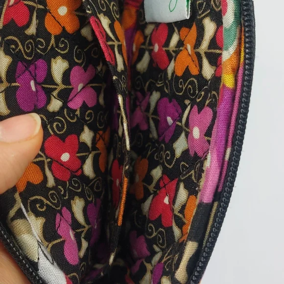 Vera Bradley Retired 2007 Quilted Suzani Single Pouch Zip Wallet With Pocket - Picture 4 of 11